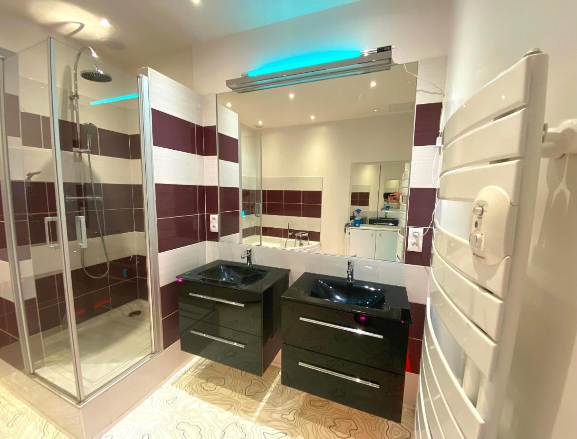 Floydroom'S Pau Chambre Hotes Standing Dans Appartement Partage Proche Chateau Dış mekan fotoğraf