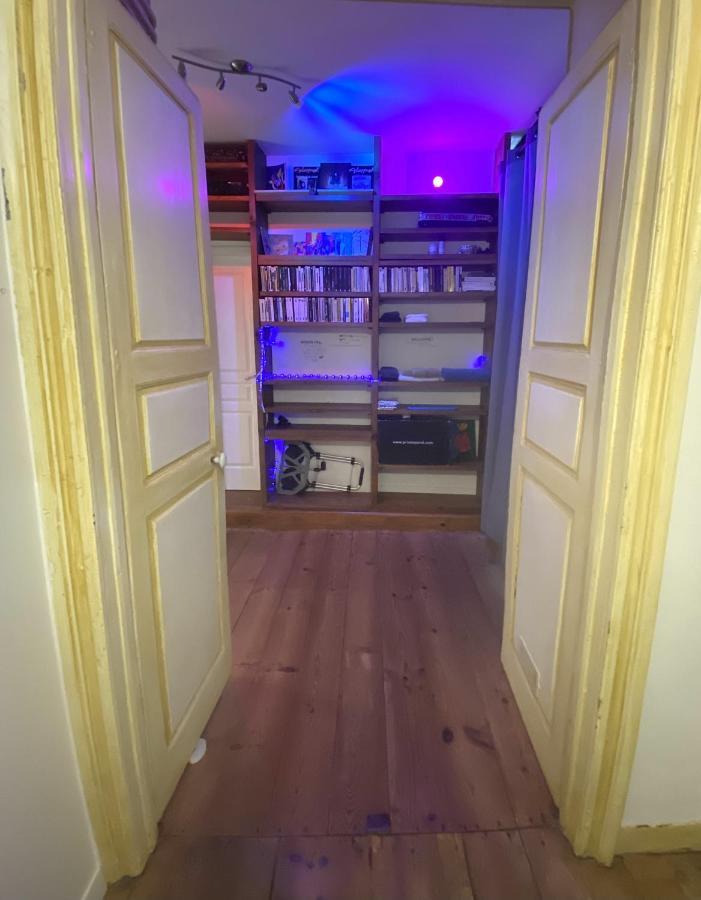 Floydroom'S Pau Chambre Hotes Standing Dans Appartement Partage Proche Chateau Dış mekan fotoğraf